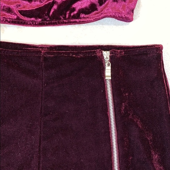 Forever 21 Tube Top & Zipper Shorts Set - Picture 3 of 4